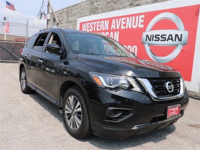 2020 Nissan Pathfinder S