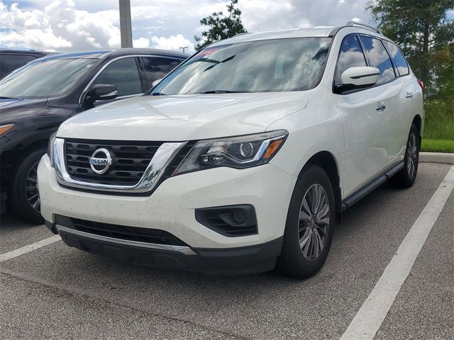 2020 Nissan Pathfinder S