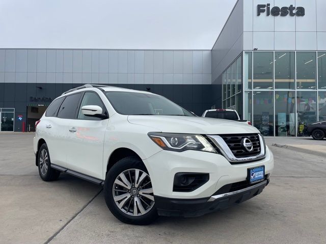 2020 Nissan Pathfinder S