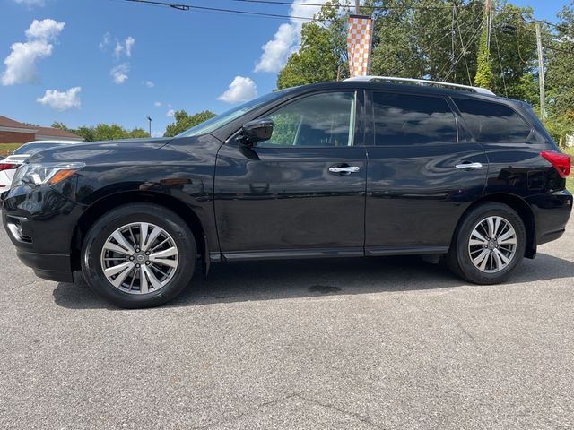 2020 Nissan Pathfinder S