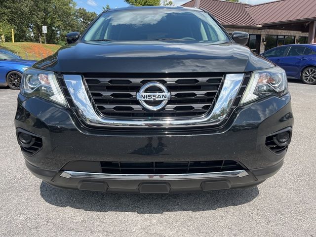 2020 Nissan Pathfinder S
