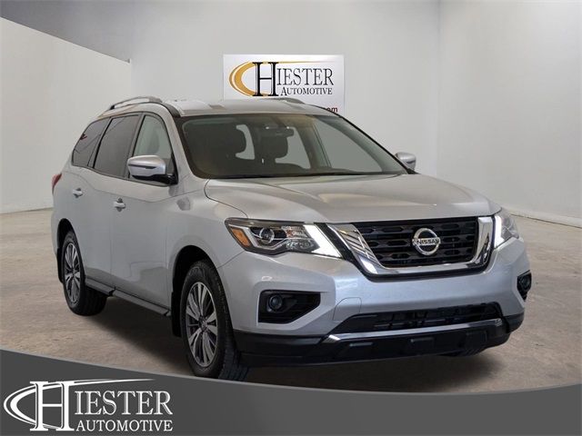 2020 Nissan Pathfinder S