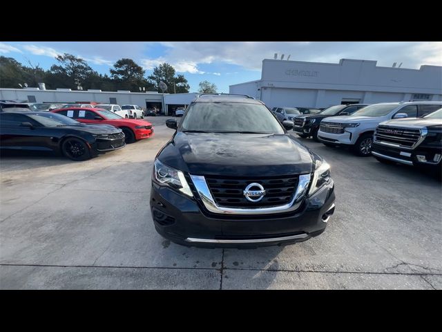 2020 Nissan Pathfinder S