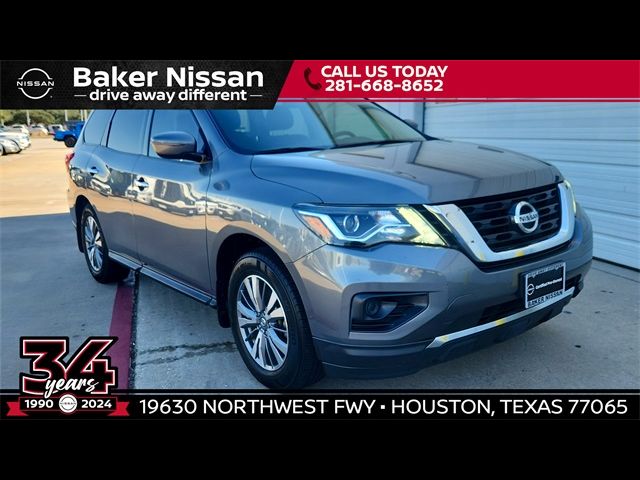 2020 Nissan Pathfinder S