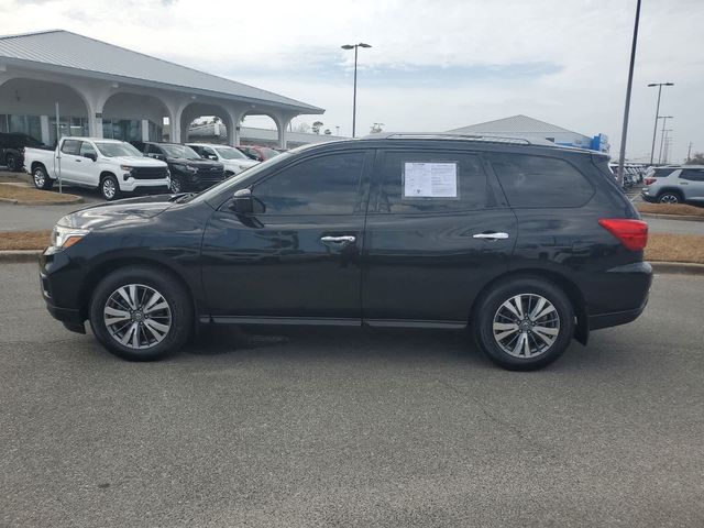 2020 Nissan Pathfinder S