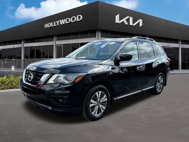 2020 Nissan Pathfinder S