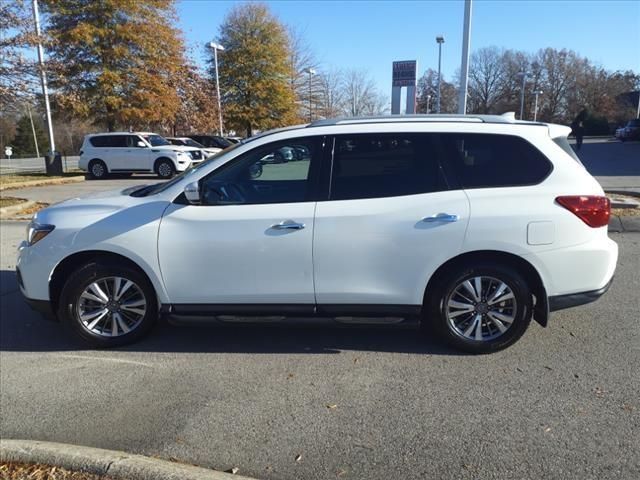 2020 Nissan Pathfinder S