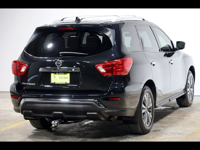 2020 Nissan Pathfinder S