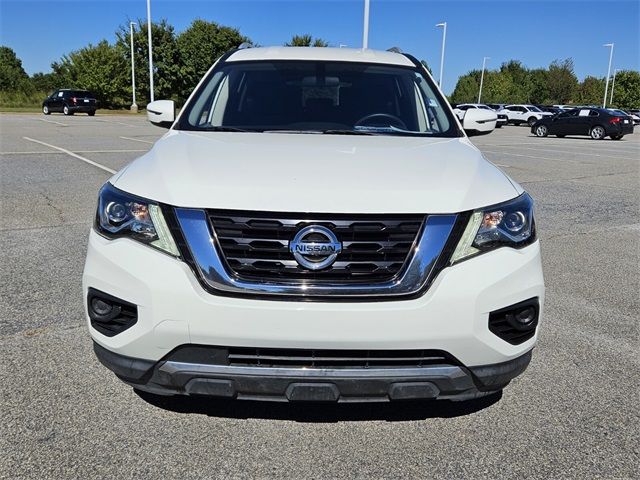 2020 Nissan Pathfinder S