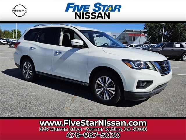 2020 Nissan Pathfinder S