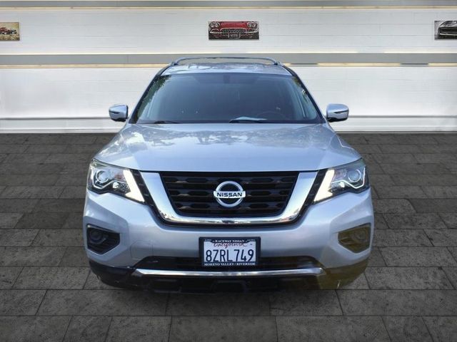 2020 Nissan Pathfinder S