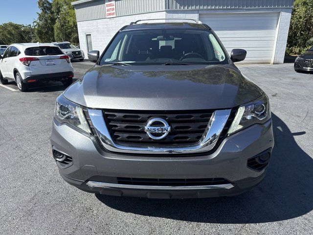 2020 Nissan Pathfinder S