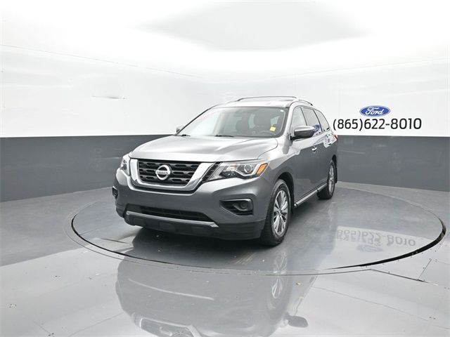 2020 Nissan Pathfinder S