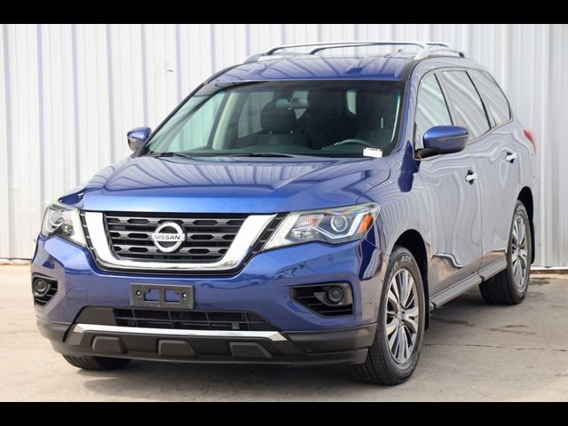 2020 Nissan Pathfinder S