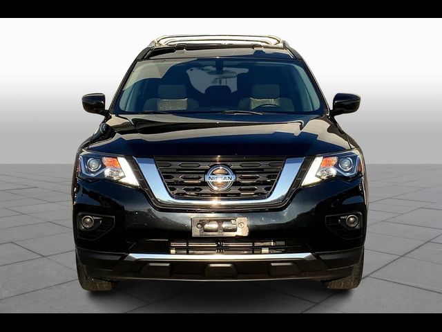 2020 Nissan Pathfinder S