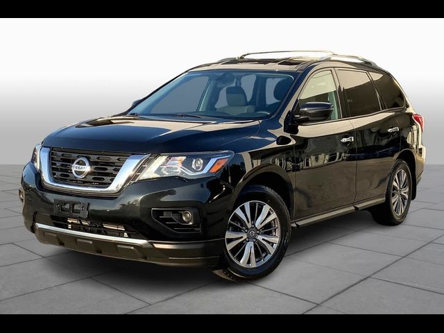 2020 Nissan Pathfinder S