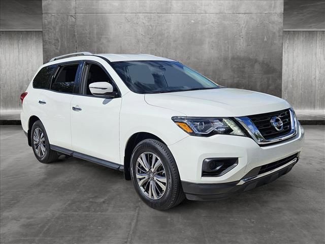 2020 Nissan Pathfinder S