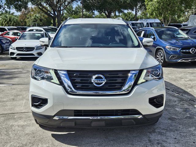 2020 Nissan Pathfinder S