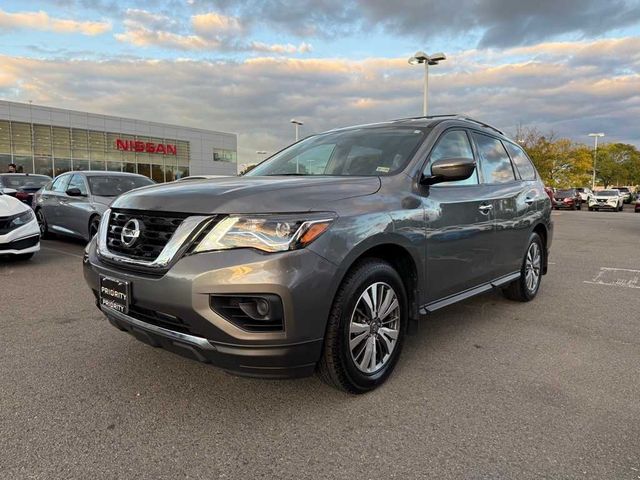 2020 Nissan Pathfinder S