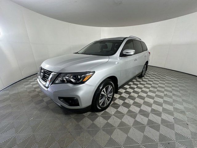 2020 Nissan Pathfinder S