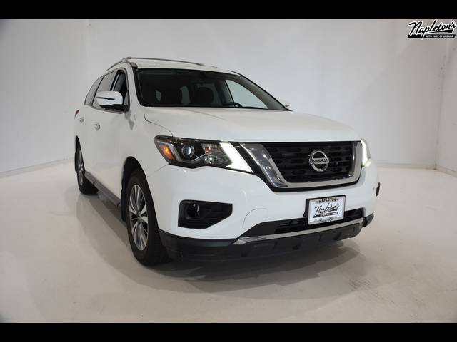 2020 Nissan Pathfinder S