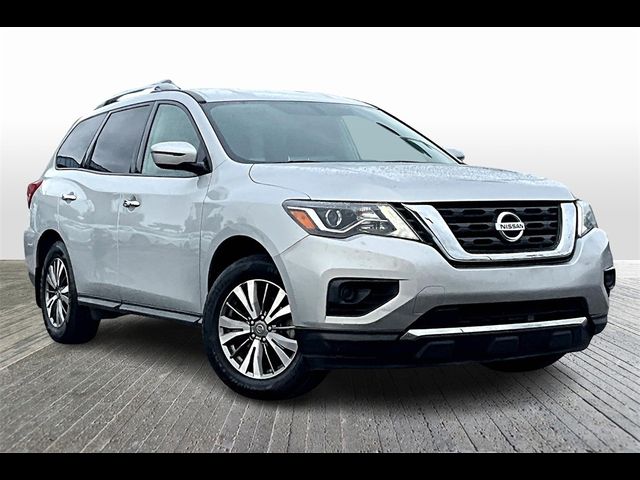 2020 Nissan Pathfinder S