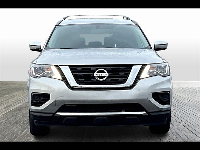 2020 Nissan Pathfinder S