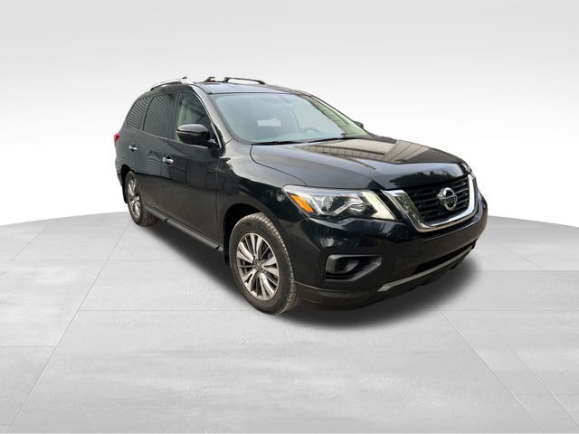 2020 Nissan Pathfinder S