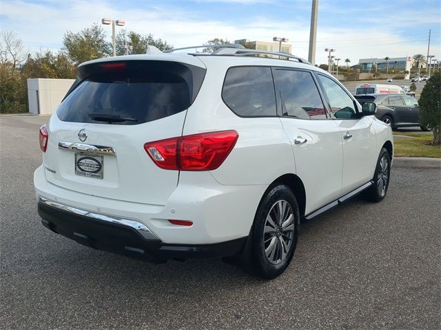 2020 Nissan Pathfinder S