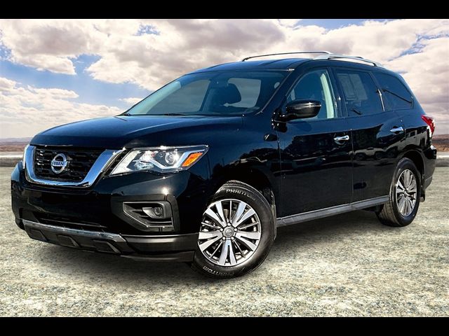 2020 Nissan Pathfinder S