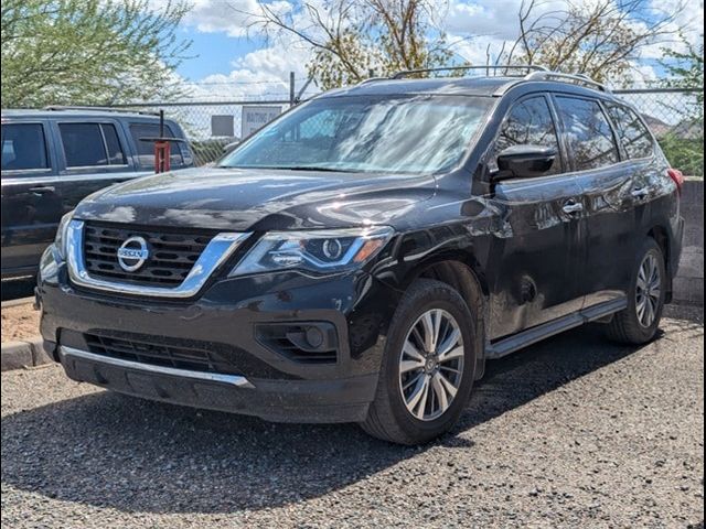 2020 Nissan Pathfinder S