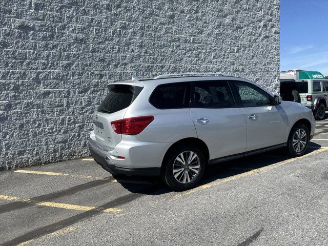 2020 Nissan Pathfinder SL