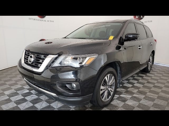 2020 Nissan Pathfinder SL