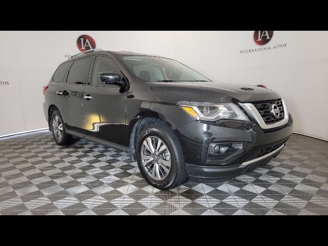 2020 Nissan Pathfinder SL