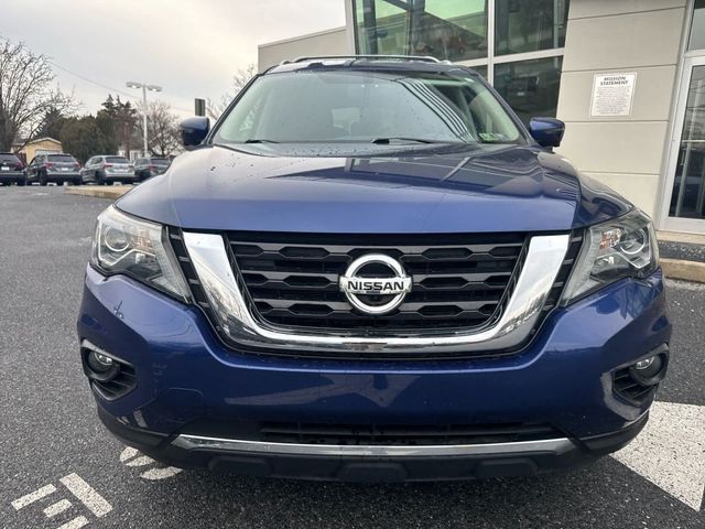 2020 Nissan Pathfinder SL