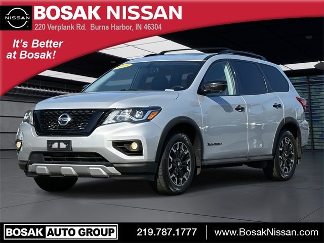 2020 Nissan Pathfinder SL