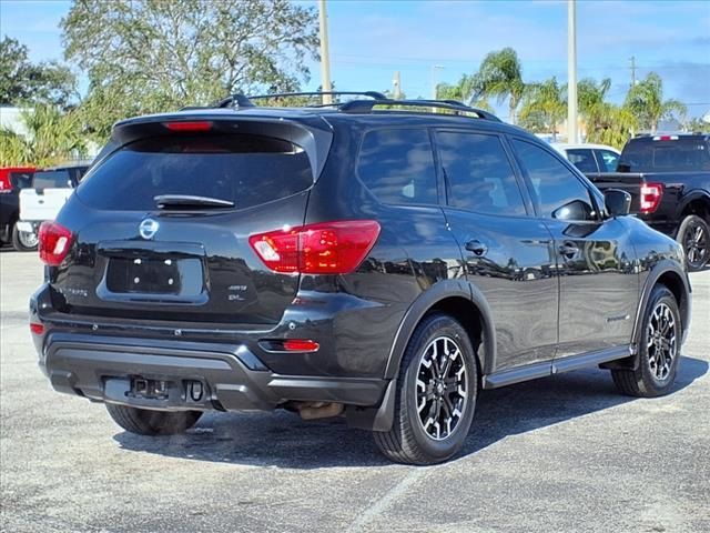 2020 Nissan Pathfinder SL