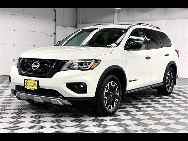 2020 Nissan Pathfinder SL