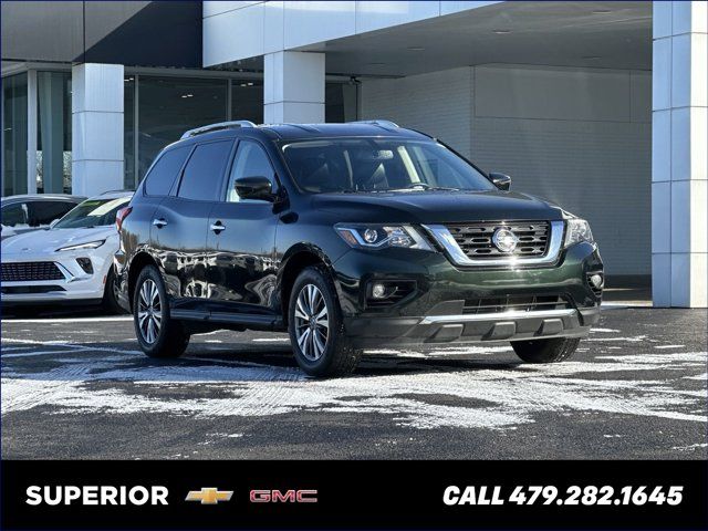 2020 Nissan Pathfinder SL