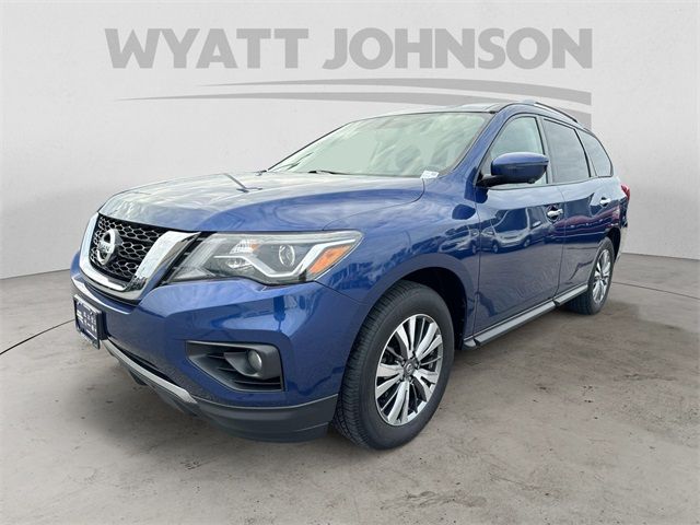 2020 Nissan Pathfinder SL