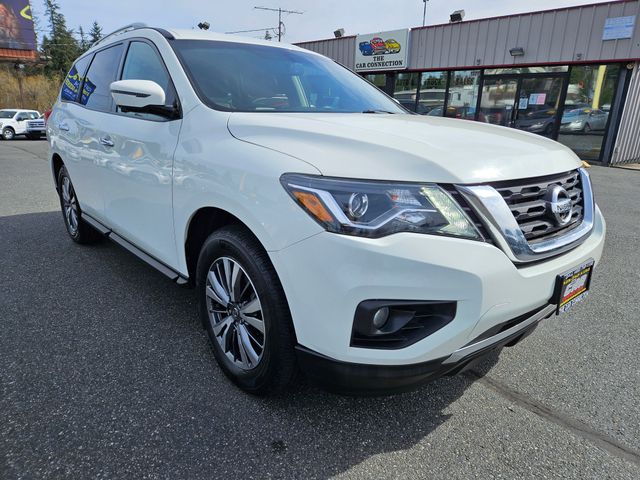 2020 Nissan Pathfinder SL