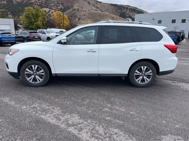 2020 Nissan Pathfinder SL