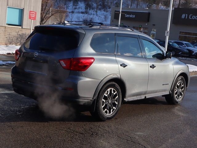 2020 Nissan Pathfinder SL