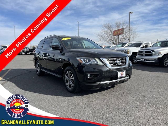 2020 Nissan Pathfinder SL