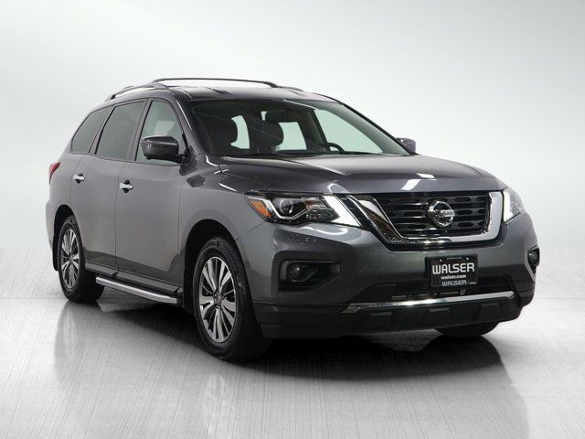 2020 Nissan Pathfinder SL
