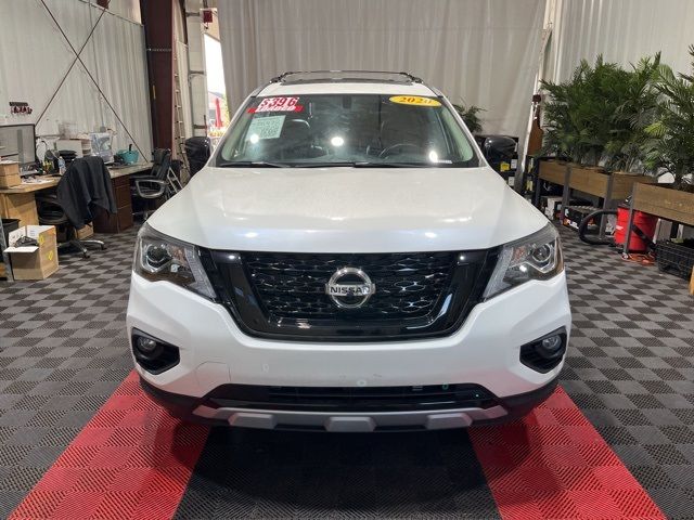 2020 Nissan Pathfinder SL