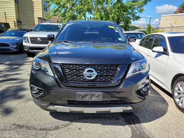 2020 Nissan Pathfinder SL