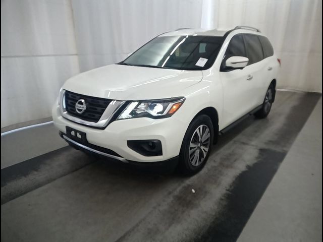 2020 Nissan Pathfinder SL