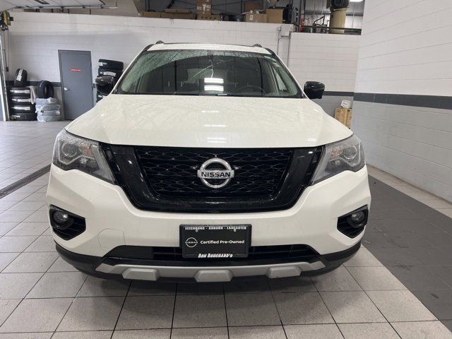 2020 Nissan Pathfinder SL