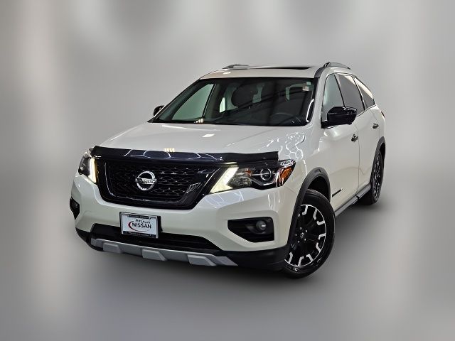2020 Nissan Pathfinder SL